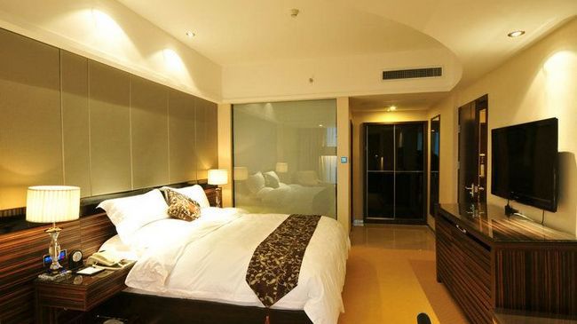 Jinwan International Hotel Qinzhou  Room photo
